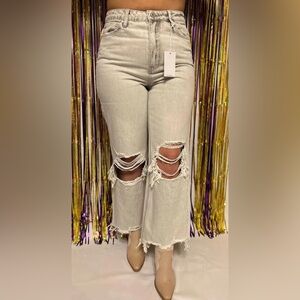 Chic Distressed Wide Leg Jeans in Light Gray